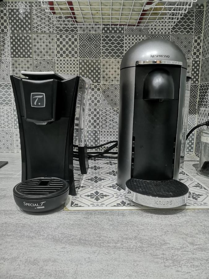 Studio Zen Et Cosy, Neuf En Pleine Ville Сен-Клод Екстериор снимка